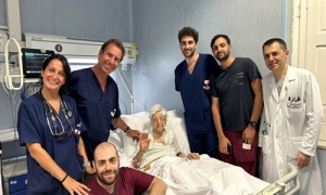 Nonnina super, eccezionale operazione al cuore a 102 anni: sta bene