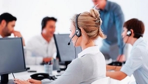 Agenzia per il lavoro seleziona operatori inbound per call center leccese