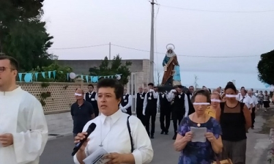 Processione di Sant&#039;Anna e altre celebrazioni estive. Ecco gli orari delle Sante Messe nella marina