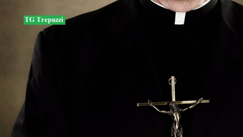 Sacerdote accusato di pedofilia nei giorni scorsi: parla un nuovo testimone, oggi adulto