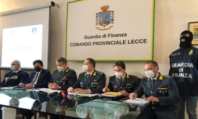 Vasta operazione della Guardia di Finanza contro il traffico di vite umane