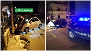 Scontro alla periferia del paese, due auto entrano in collisione: 4 i giovani coinvolti