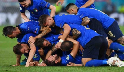 La Nazionale, la monetina e i calzoni corti del dott. Salvatore Sisinni