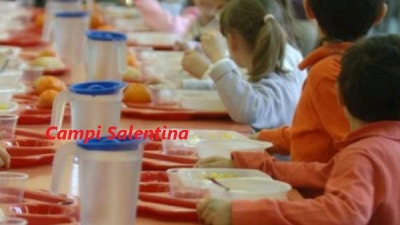 Mensa scolastica: la carne risulterebbe scaduta, ma si dà la colpa ad un errore di stampa