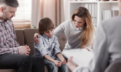 Genitori e figli a scuola di dialogo. Consultorio Diocesano &quot;La Famiglia&quot;: ciclo di incontri gratuiti