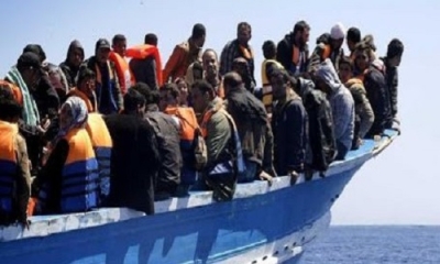 Sbarchi di Natale: arrivati più di cento migranti, fermati i due scafisti