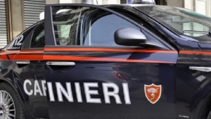 Violenze sui genitori per estorcere denaro: trepuzzino allontanato dalla casa familiare