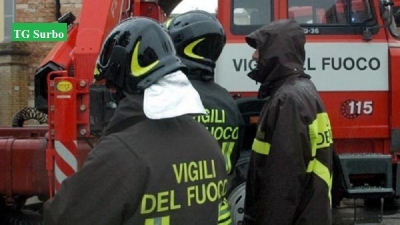 Va a fuoco la bombola del gas: si feriscono mentre cercano una via di fuga