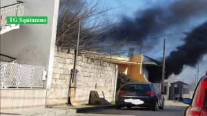 Incendio in una casa in via Copernico. I Vigili del Fuoco scongiurano il peggio