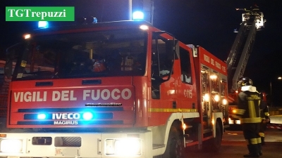 L&#039;auto di una ventenne data alle fiamme: i militari seguono la pista dell&#039;incendio doloso