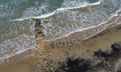 I resti di un antico porto romano ancora visibili a Casalabate Marina di Trepuzzi