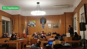 Solazzo contro l’opposizione, Pulli e Vespucci rispondono al Presidente