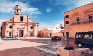 Squinzano in cammino verso la Pasqua: momenti di incontro, spiritualità e preghiera nella comunità in attesa della Resurrezione