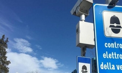 Controllo della velocità mediante stazione fissa sulla S.S. 613 da parte della polizia locale per il mese di agosto