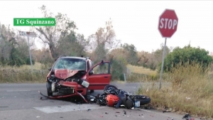 Fortissimo impatto tra un’auto e una due ruote: in gravi condizioni un 24enne di Squinzano